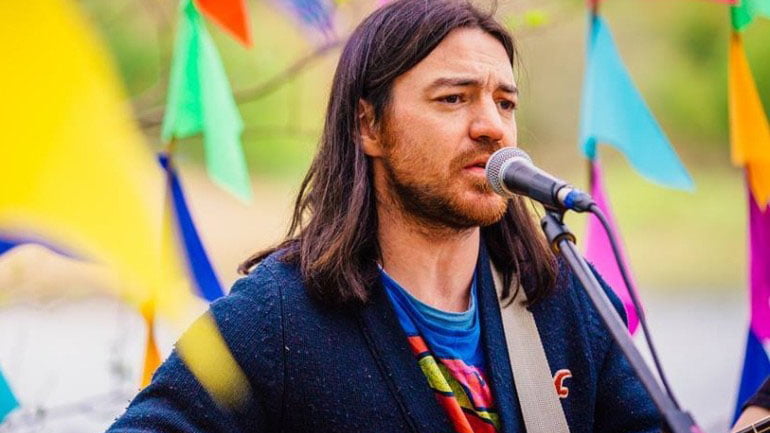 Aidan Bolger & Band Featured Photo | Hooley!