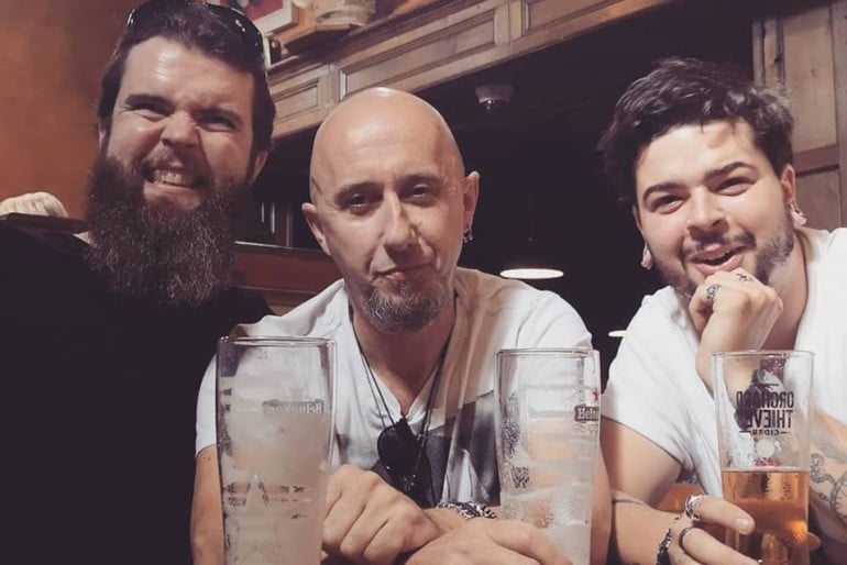 Brand New Dead Things Photo 2 | Hooley!