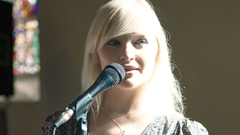 Claire Malone Irish Female Singer In Dublin HOOLEY 
