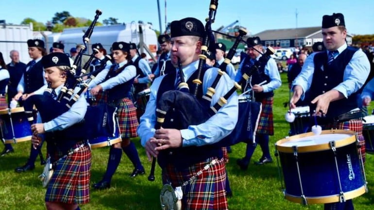 Ravara Pipe Band Featured Photo | Hooley!
